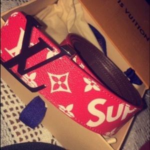 Louis Vuitton x Supreme